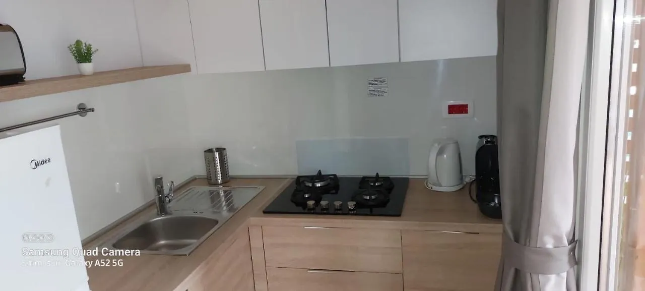 ביוגראד נה מורו Mobile Home Bartol